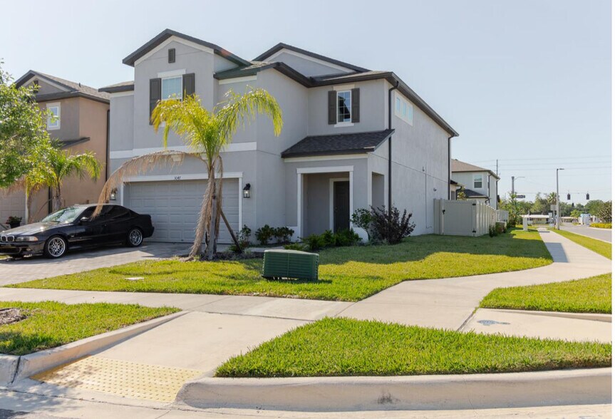 Building Photo - 3047 Adams Cross Dr