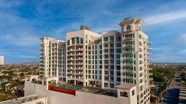 Primary Photo - 500 Seawall Blvd