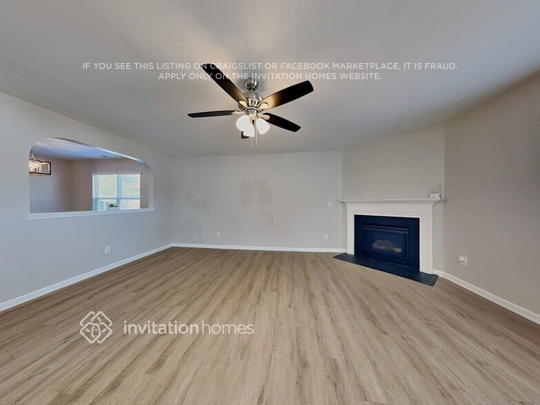 Building Photo - 4 Duck Pond Ct