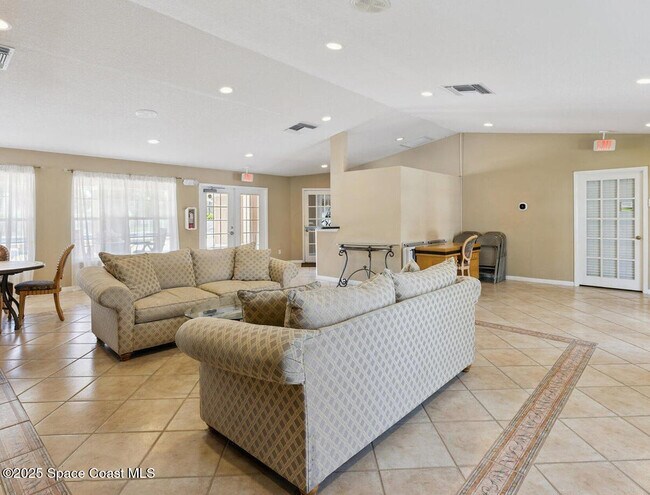 Building Photo - 1821 Long Iron Dr