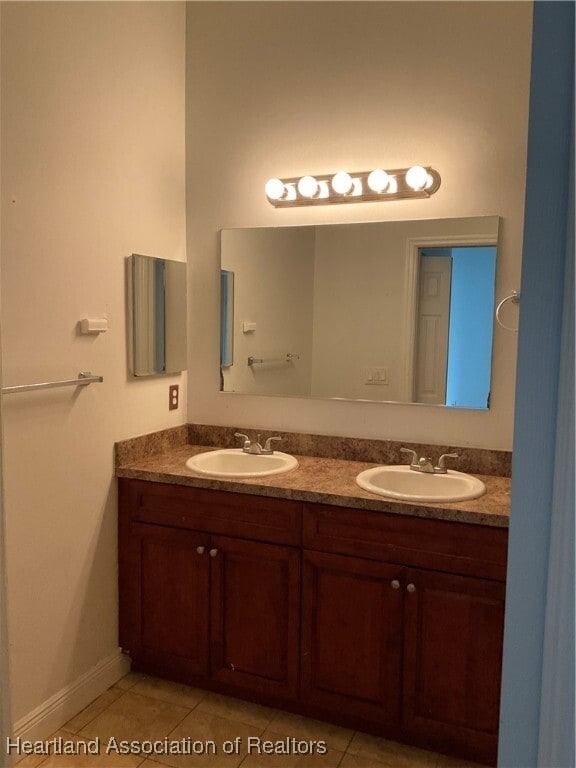 Building Photo - 3806 Peugeot St