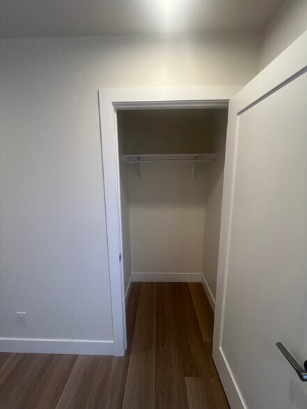 Building Photo - 266 Witmer St