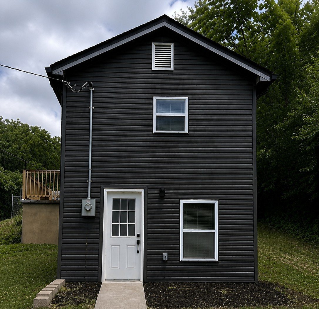 Building Photo - 1116 Trigg St SE