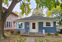 Building Photo - 1127 Pemberton Dr