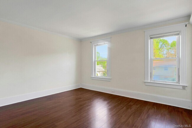 Building Photo - 24 Firth St