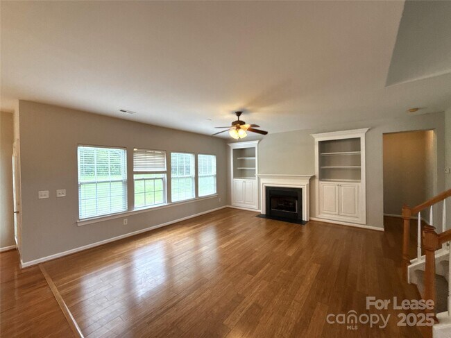 Building Photo - 1113 Cooper Ln
