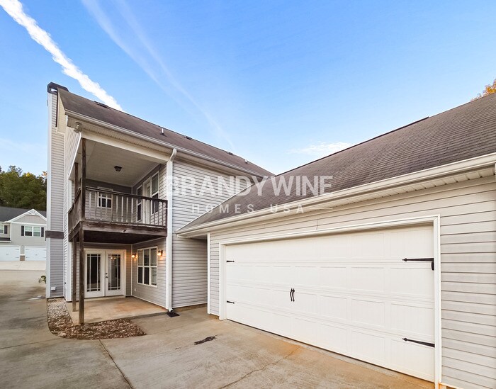 Building Photo - 153 Brasch Park Dr