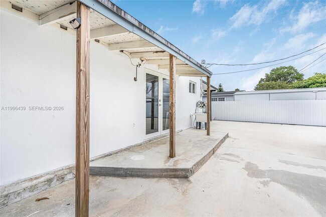 Building Photo - 12001 SW 176th Terrace