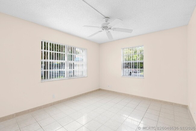 Building Photo - 3230 NW 102nd Terrace