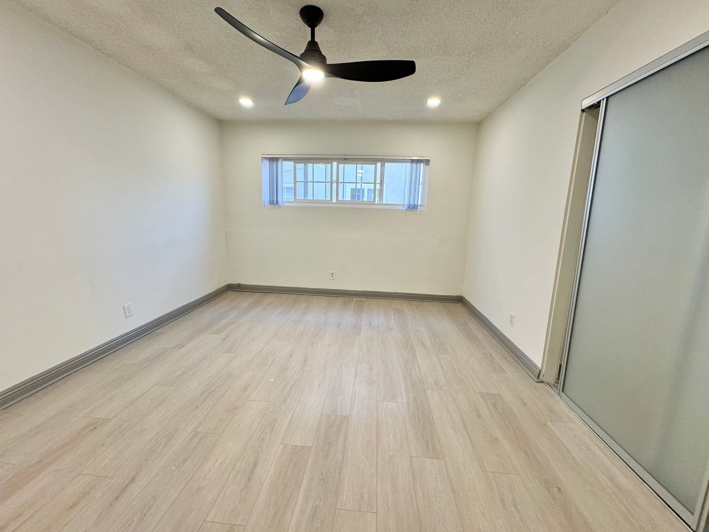 Building Photo - 12721 Matteson Ave