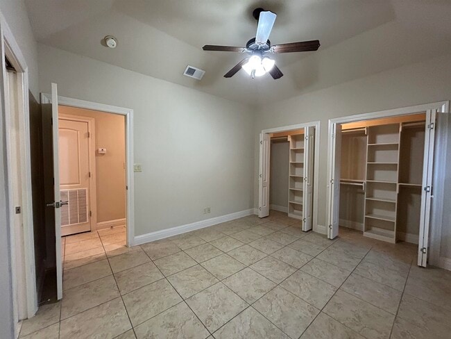 Building Photo - 3335 Hagen Lp