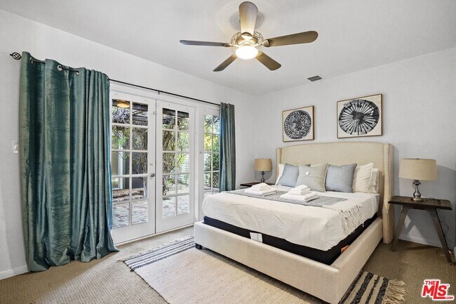 Building Photo - 23057 Sylvan St