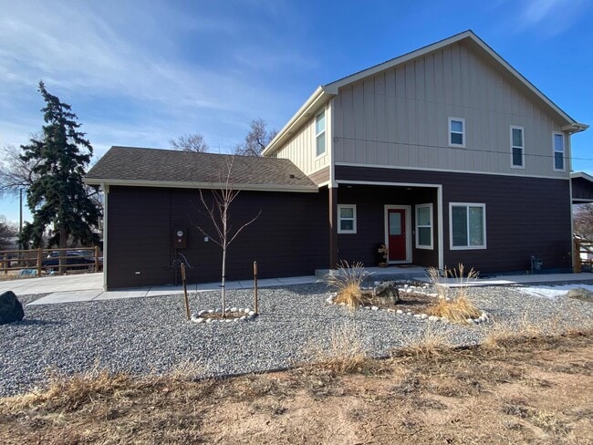Building Photo - 1130 Swope Ave