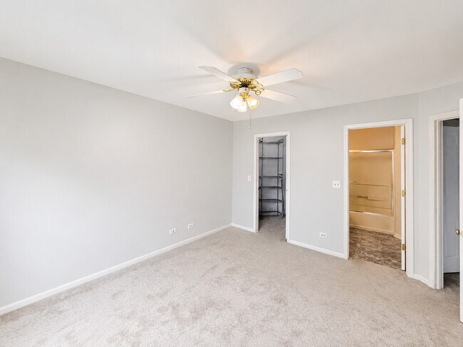 Building Photo - 7134 S Stratton Ln