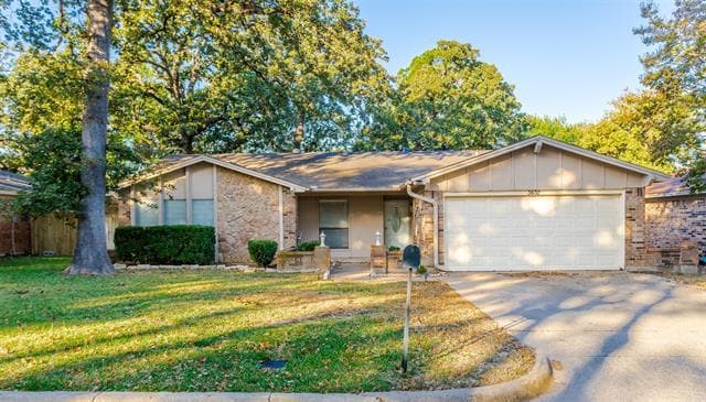 Building Photo - 5602 Kingstree Ct