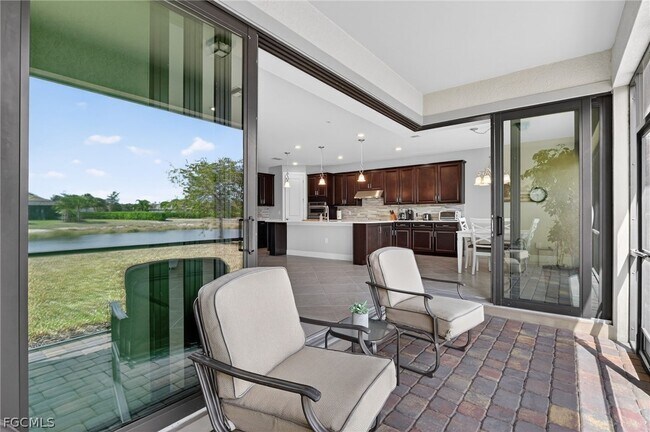 Building Photo - 11279 Thurston Chase