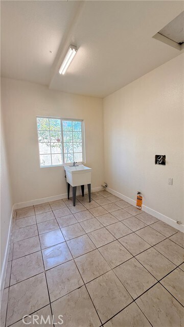 Building Photo - 13537 Monte Vista Ave