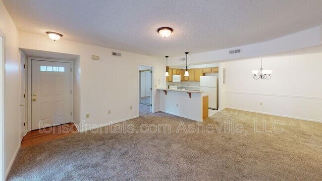 Building Photo - 151 Morningside Ln