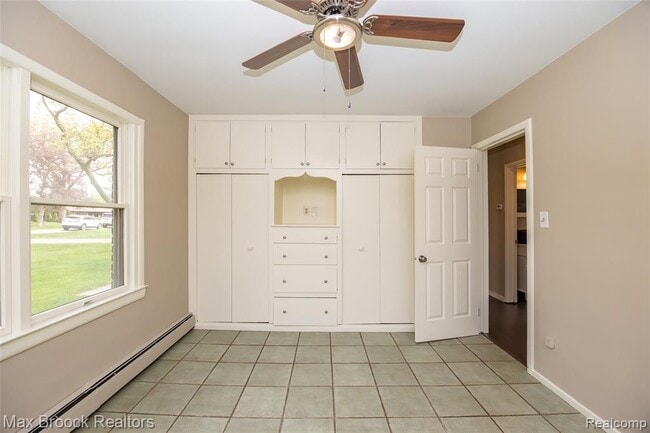 Building Photo - 16239 Madoline St