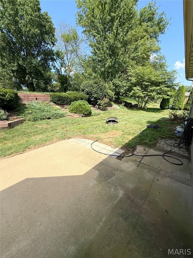 Building Photo - 3241 Tanglebrook Dr