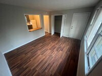 Building Photo - 5011 Brewer Ct