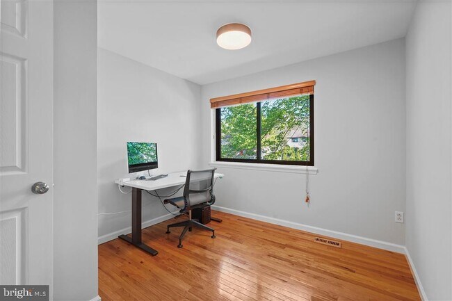 Building Photo - 7156 Winter Rose Path