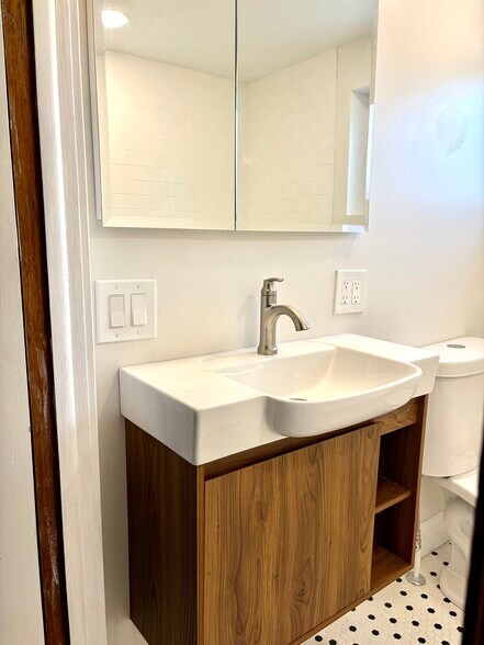 Building Photo - 2016 S Mildred St