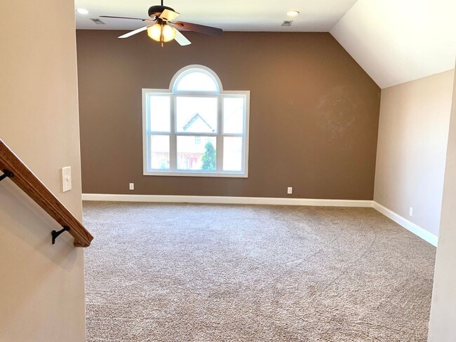 Building Photo - 3488 Sikorsky Ln