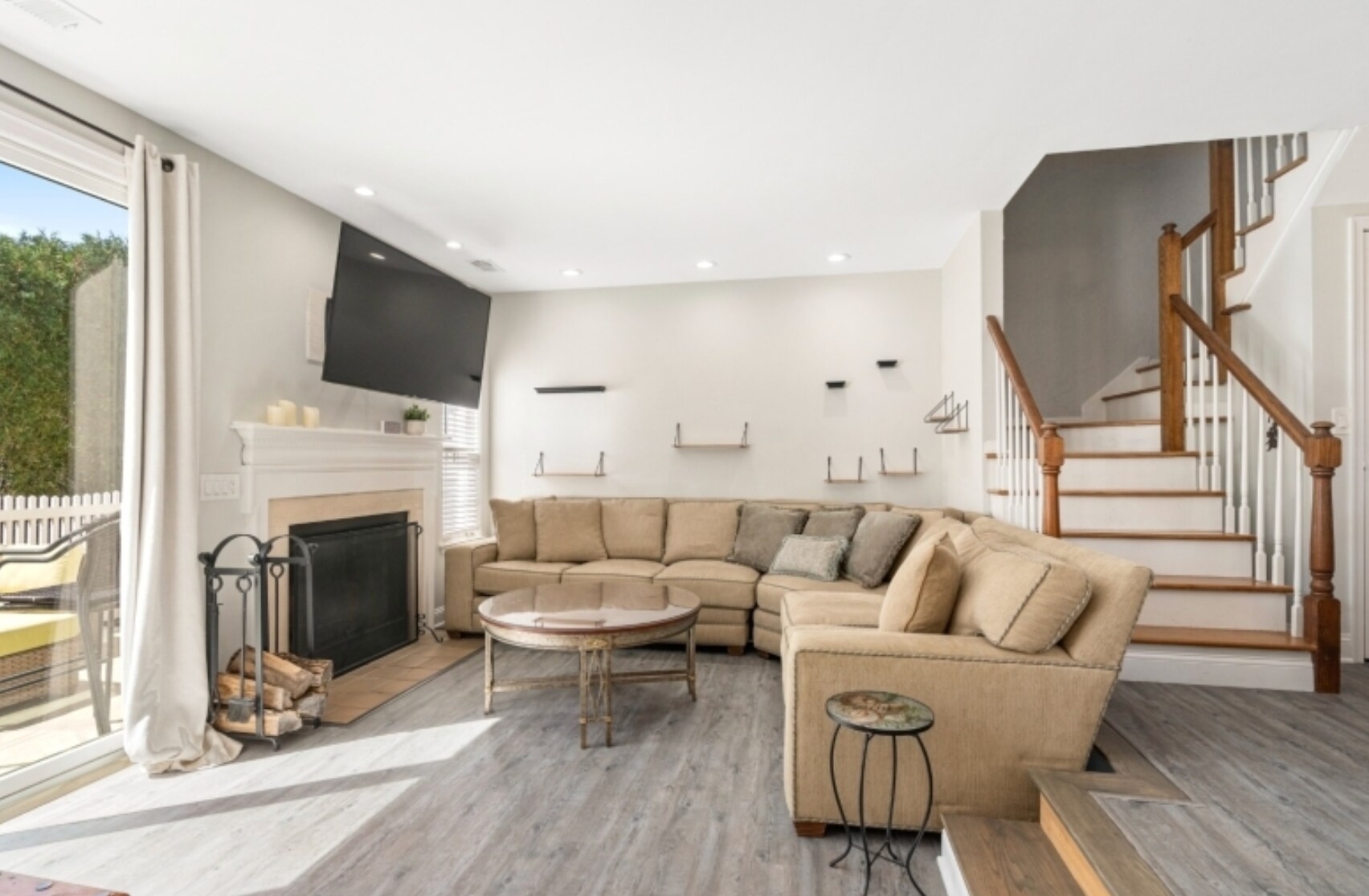 Building Photo - 11 Bentley Ct
