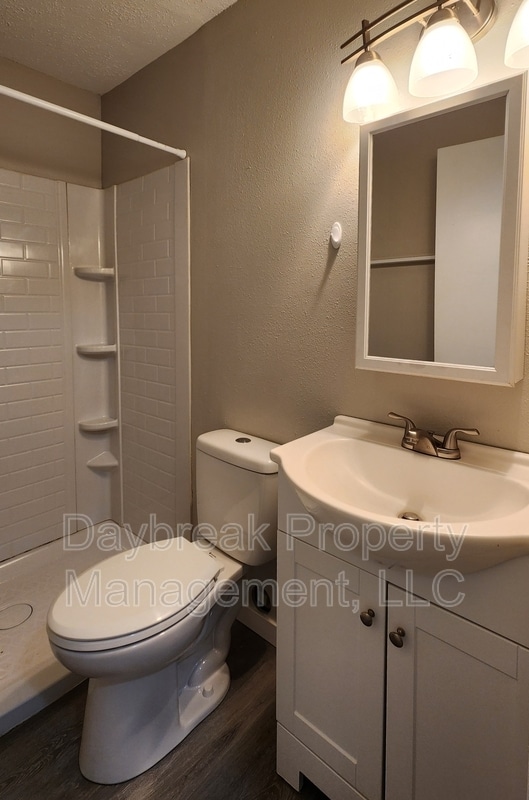 Building Photo - 717 30th St N