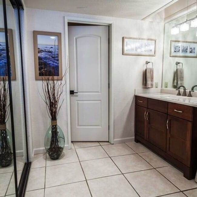 Building Photo - Stylish Palm Springs Oasis with Private Po...