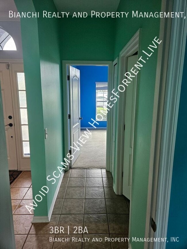 Building Photo - 16735 Shanlow Ct