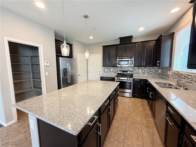 Building Photo - 469 Cadence View Way