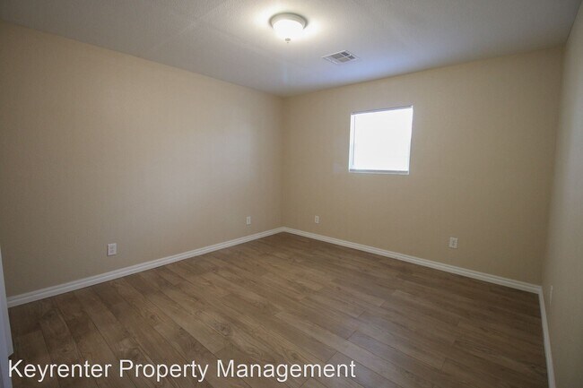 Building Photo - 4 br, 2 bath House - 329 S Fairland Ave