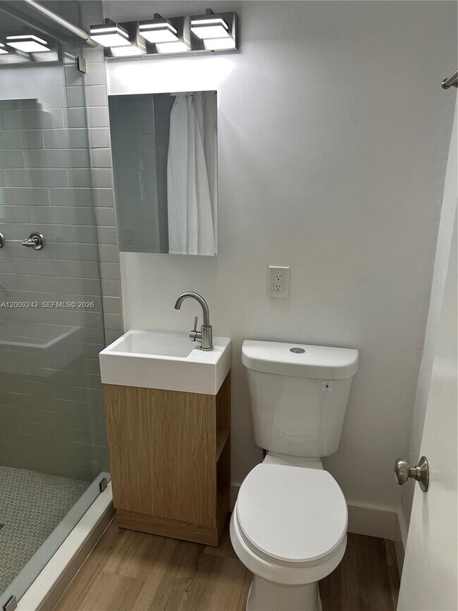 Building Photo - 6310 SW 79th St