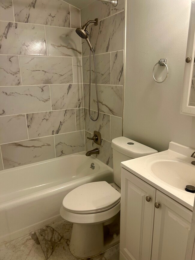 1st full bath - 208 N Normal St