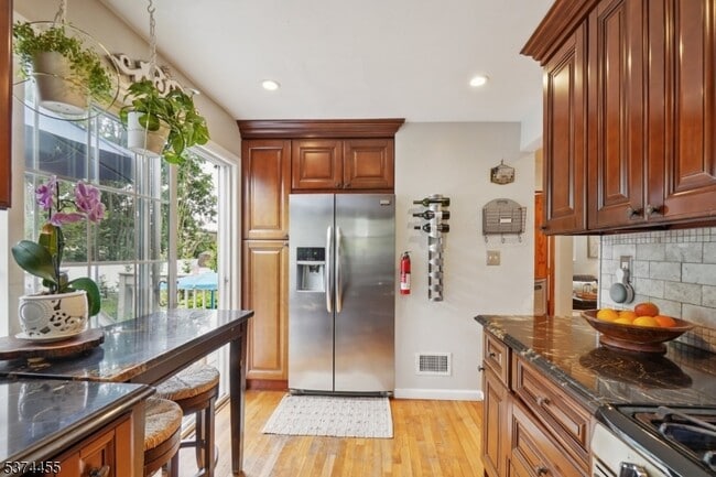 Building Photo - 51 Brookhill Ter