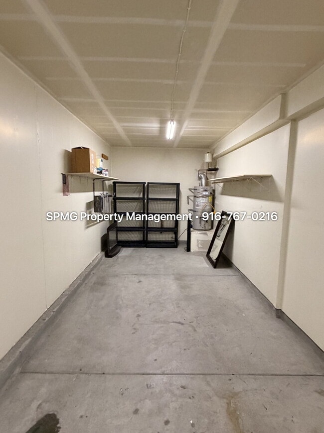 Building Photo - Beautifully Maintained 3 Bed / 2.5 Bath Home in South Natomas — New Appliances & Community Amenit...