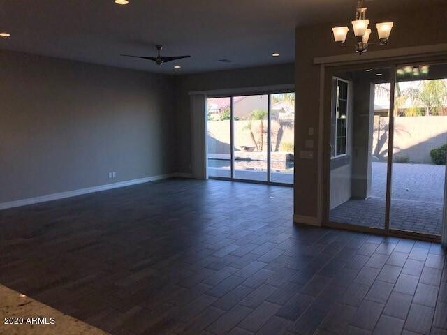 Building Photo - 1520 E Sagittarius Pl