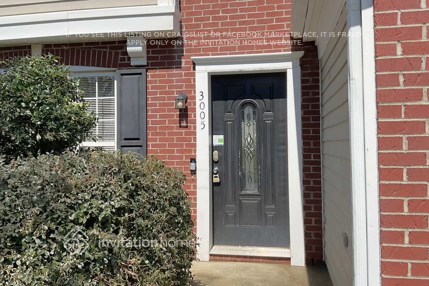 Building Photo - 3005 Tuckland Dr