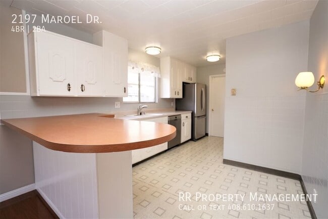 Building Photo - 2197 Maroel Dr