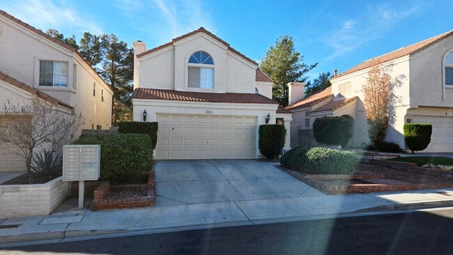 Building Photo - 9013 Quiet Cove Way