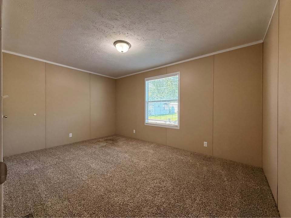 Building Photo - 52184 Norfolk Ln