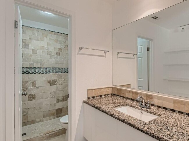 Building Photo - 3908 Stoney Hill