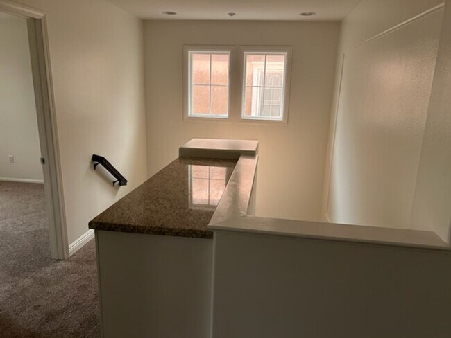 Building Photo - 4BD/2.5BATH FAMILY HOME-$4100 PER MO.