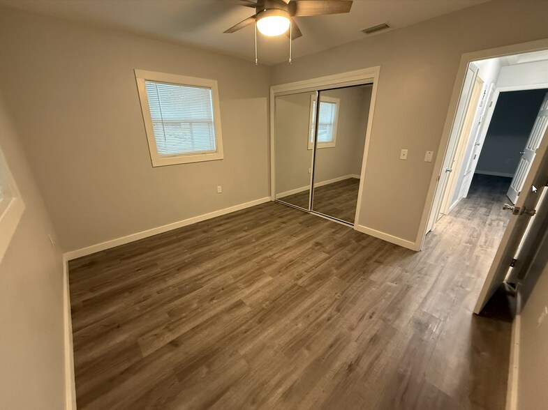 Building Photo - 112 Watters Dr