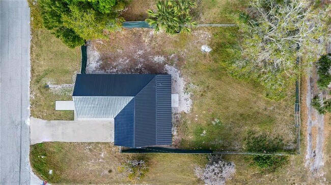 Building Photo - 1121 Illinois Ave