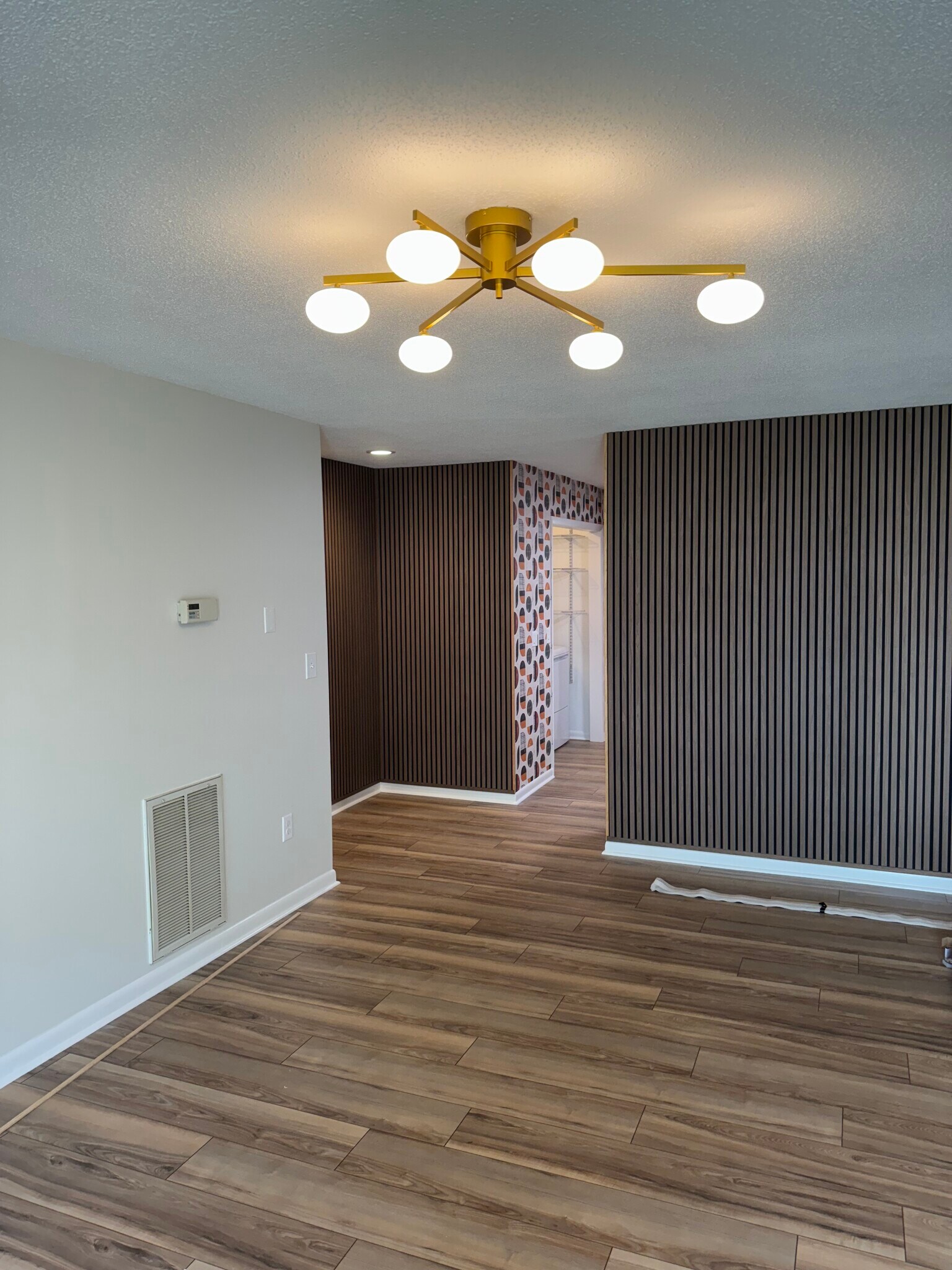 Building Photo - 24 Scottsdale Dr