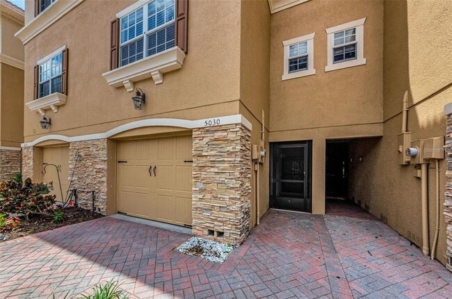 Building Photo - 5030 Herring Ct