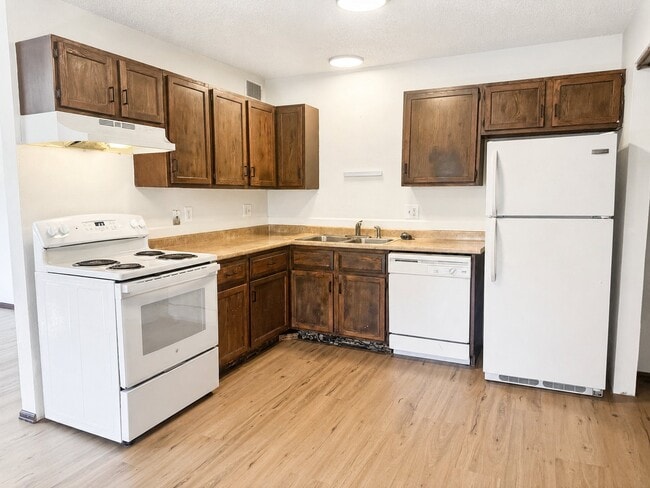 Building Photo - 139 Juniper Pl